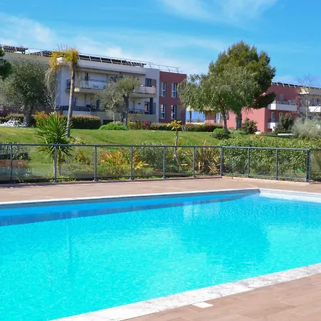 Superbe 3 Pieces Jardin Piscine 아파트 니스